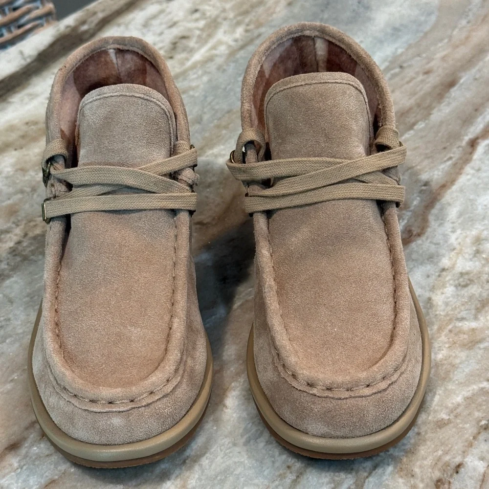 Kids LUCKY BRAND Scarlit Mocassin Suede Boot- Size 5